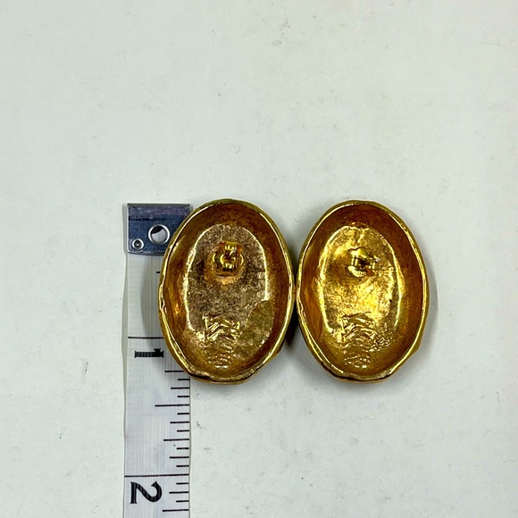 Oversized Oval Gold and Enamel Kintsugi Style Vintage Earrings - Picture 8 of 8